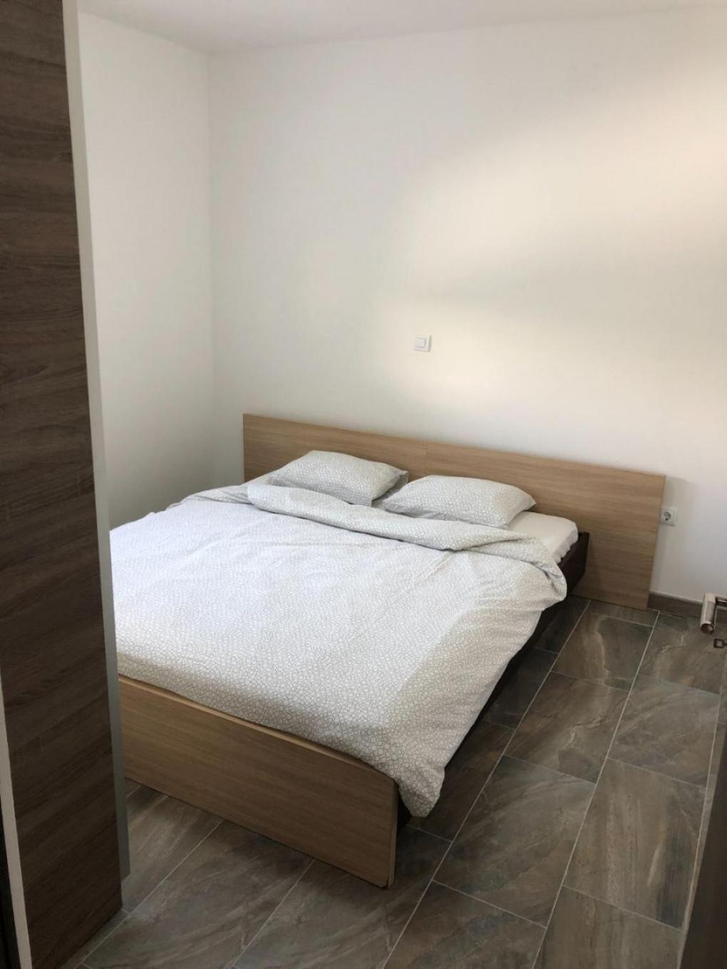 Apartments Milja - 10 M From Sea Mandre Exterior photo