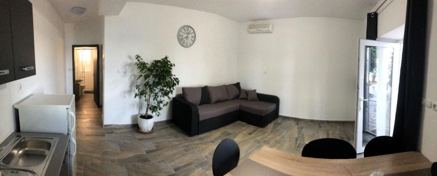 Apartments Milja - 10 M From Sea Mandre Exterior photo