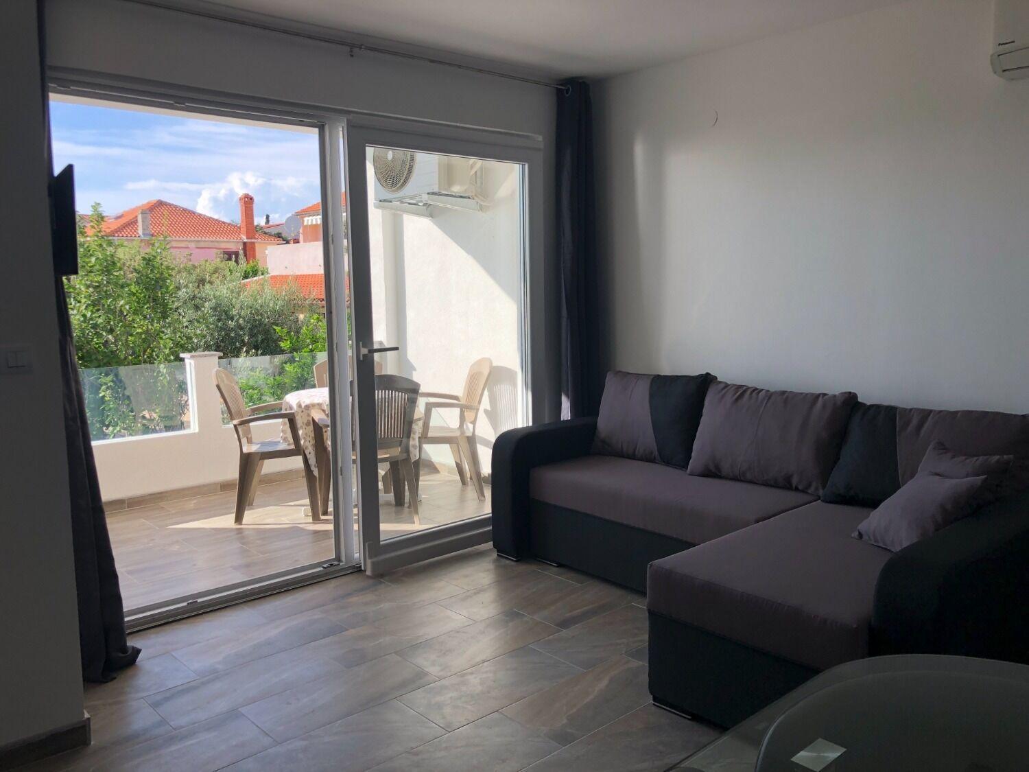 Apartments Milja - 10 M From Sea Mandre Exterior photo