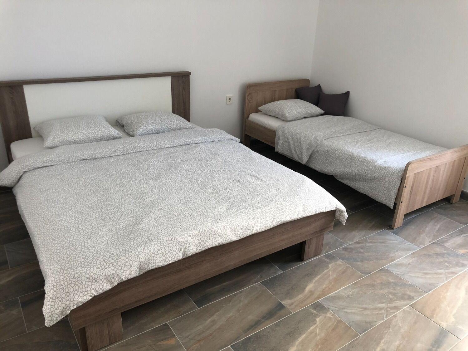 Apartments Milja - 10 M From Sea Mandre Exterior photo