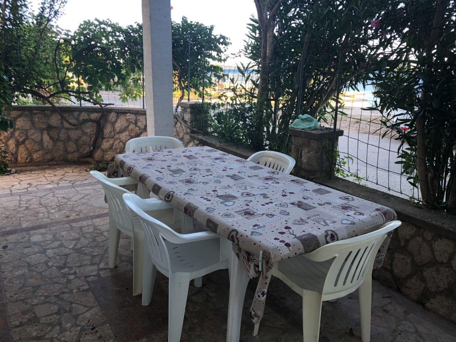 Apartments Milja - 10 M From Sea Mandre Exterior photo