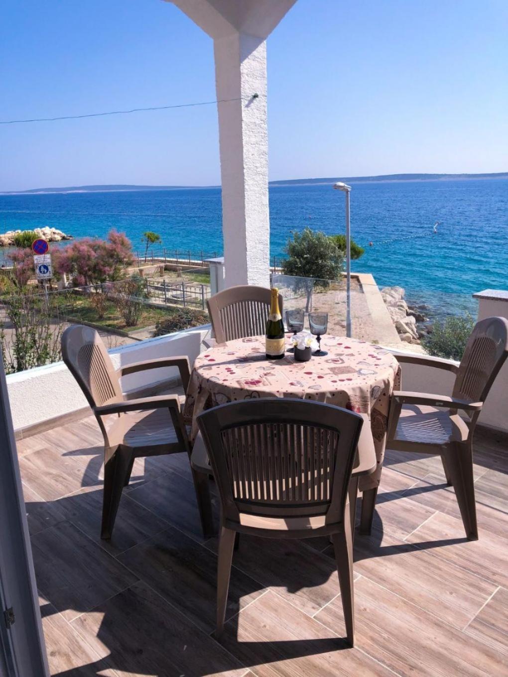 Apartments Milja - 10 M From Sea Mandre Exterior photo